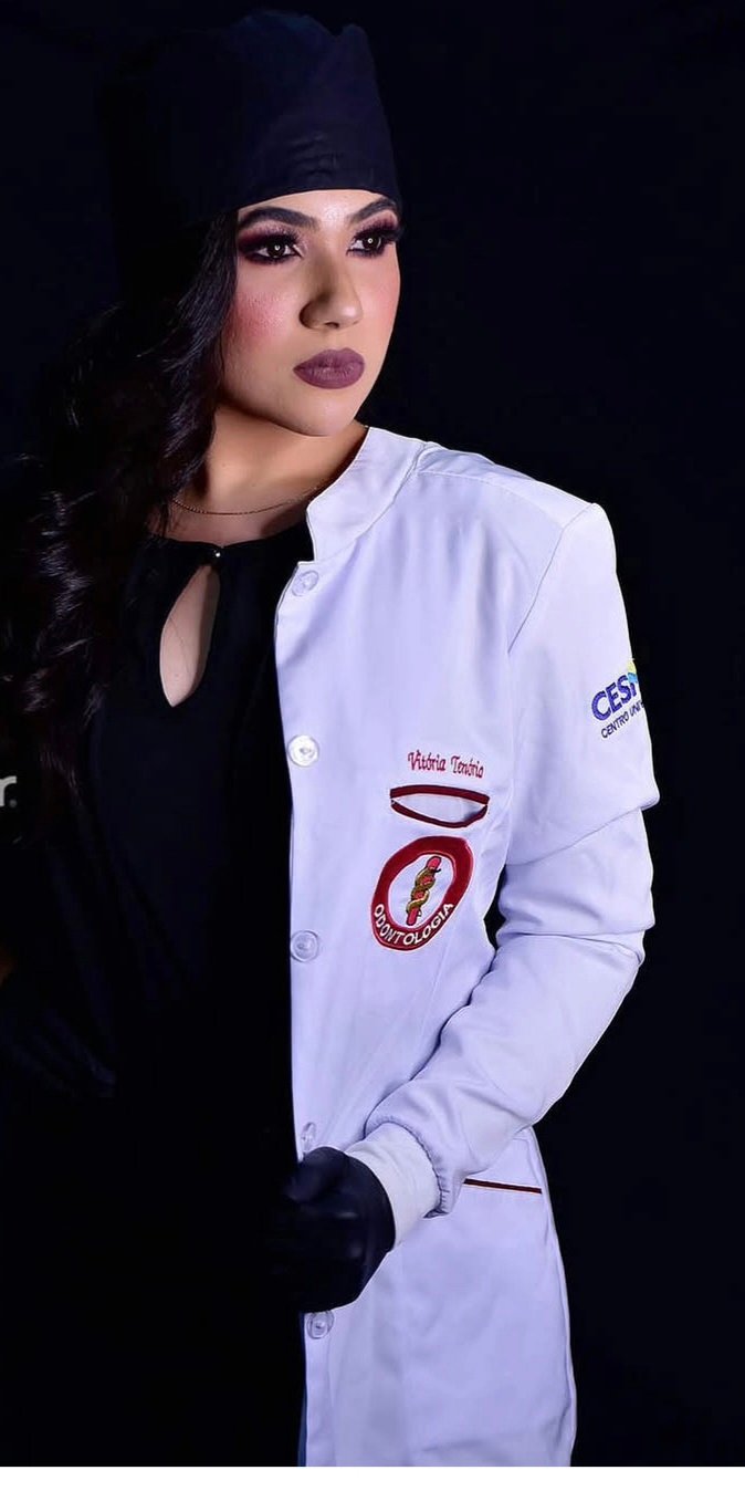 Dra. Vitória Tenório